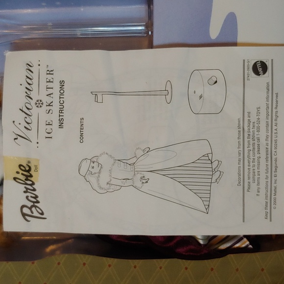 Y2K Limited Edition Victorian Ice Skater Barbie - Picture 9 of 9